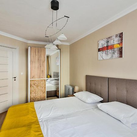 Top Location Flats In Varna Exteriör bild
